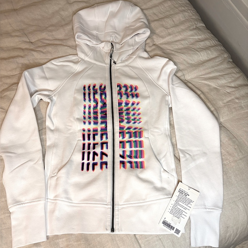 NWT LULULEMON SeaWheeze Scuba Hoodie Sz 4, Light Cotton Fleece
White